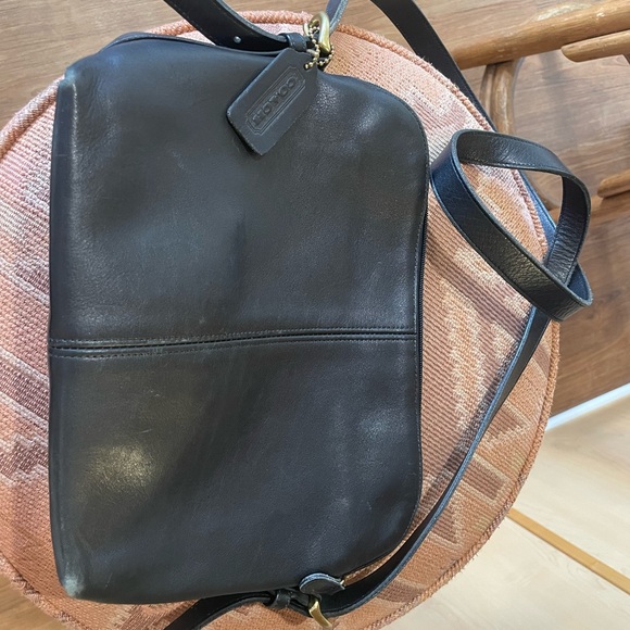Vintage Coach||Mercer Leather Crossbody Bag, with original hangtag in Black - Picture 10 of 11